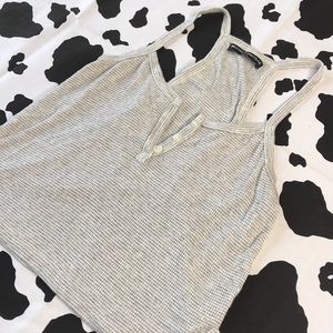 brandy melville crop top